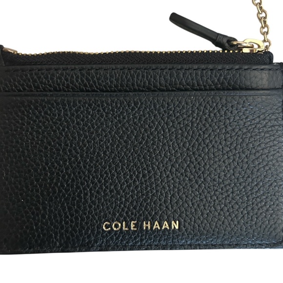 Cole Haan Black Pebbled Leather Card Case with Key Clip - Picture 3 of 6
